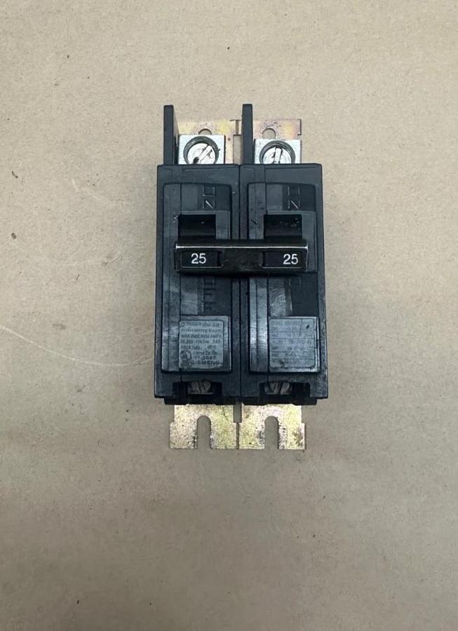 Used Siemens BQ2B025 Circuit Breaker 25A