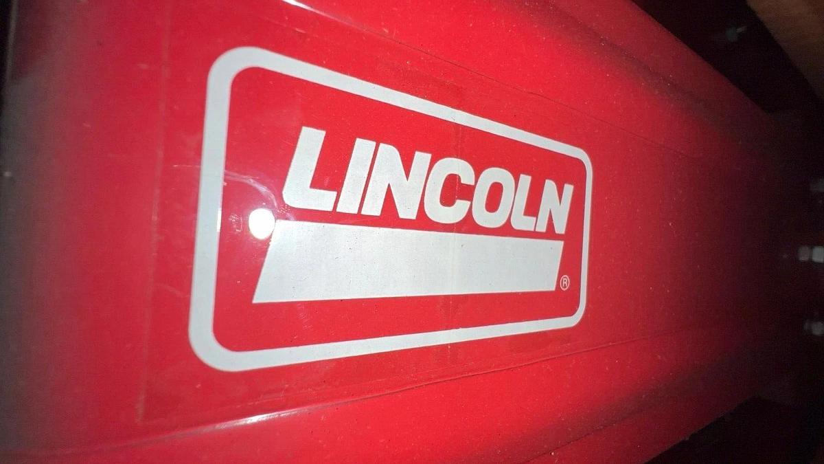 Used Lincoln Air/Water Hose Reel Assembly 50' x 1/2" Retractable Hose Reel 269