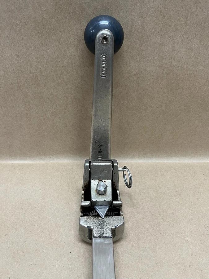 Used Edlund U-12 Manual Can Opener w/ Stainless Steel Base