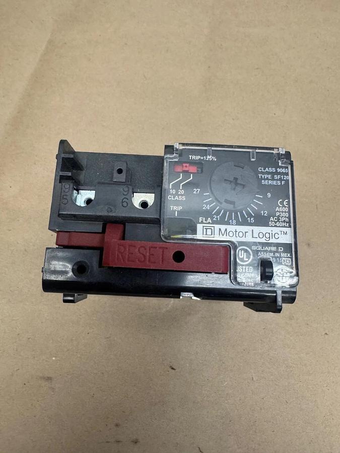 Used Square D 9065SF120 Overload Relay, A600, P300