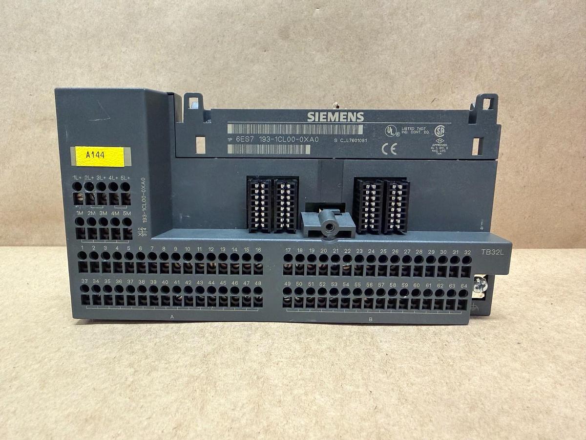 Used Siemens 6ES7 193-1CL00-0XA0 Terminal Block