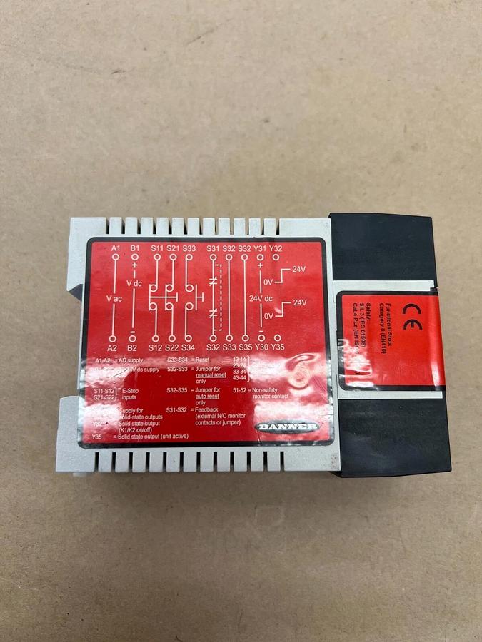Used Banner ES-UA-5A Safety Relay