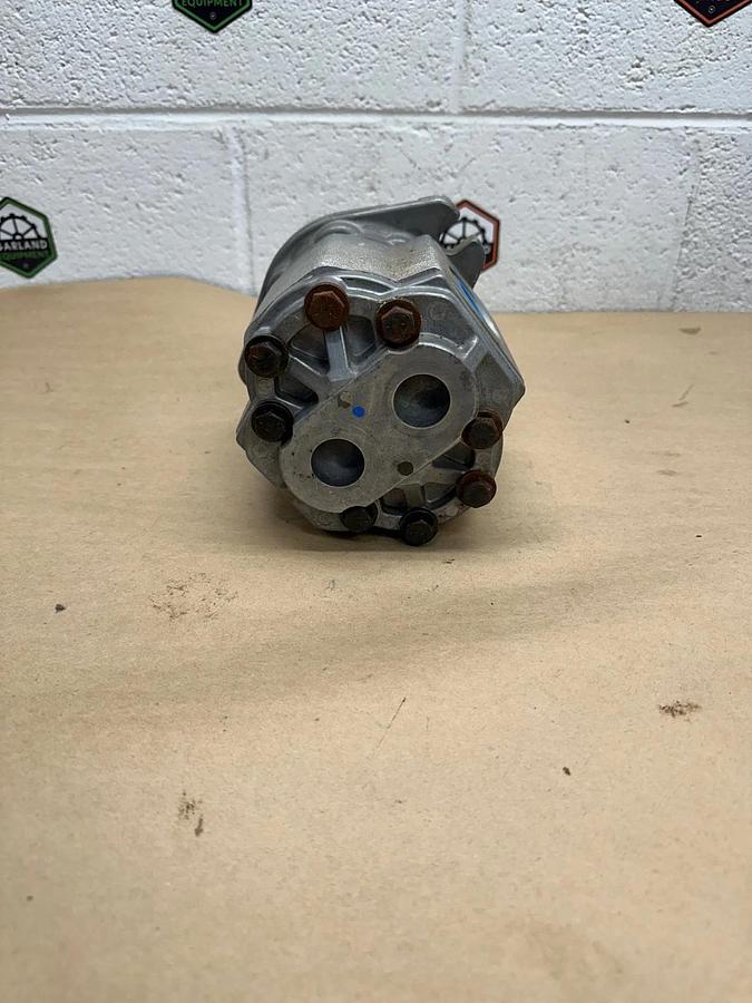 Used Borg Warner P328EJ21L01 Hydraulic Gear Pump *NEW*
