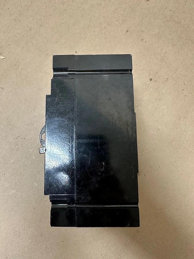 Used General Electric TED134015 15A 3 Pole Circuit Breaker