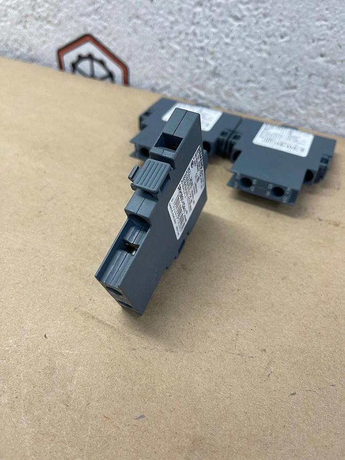 Used Siemens 3RH2921-1DA11 Auxiliary Switch Block - Lot of 3