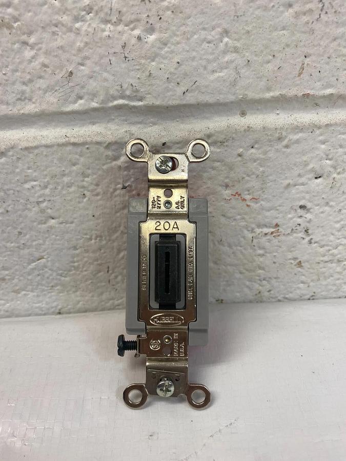 Used Hubbell HBL1386L Series 1300 Lock Switch Double Pole