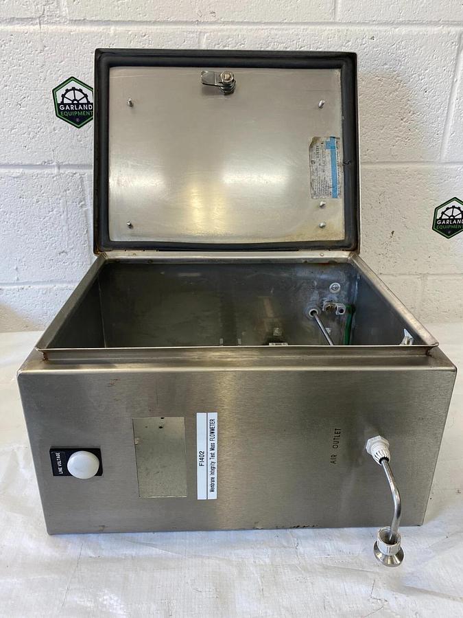 Used Rittal AE 1005 Stainless Steel Enclosure With Key, 15" x 11-3/4" x 8.5"