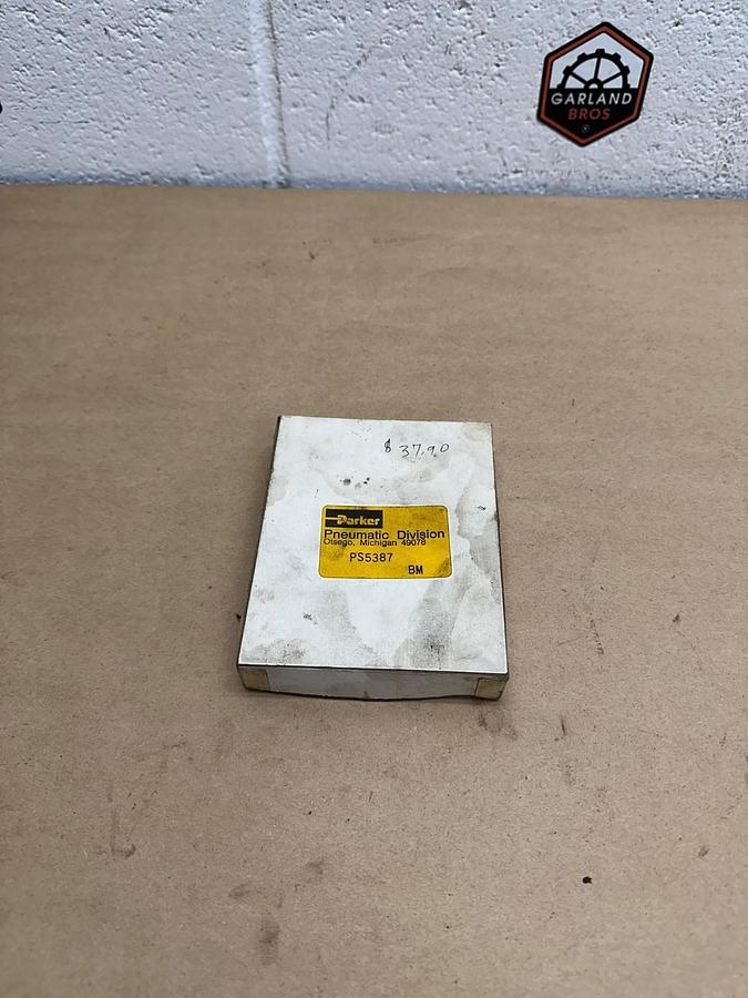 Used Parker PS5387 Valve Repair *NEW*
