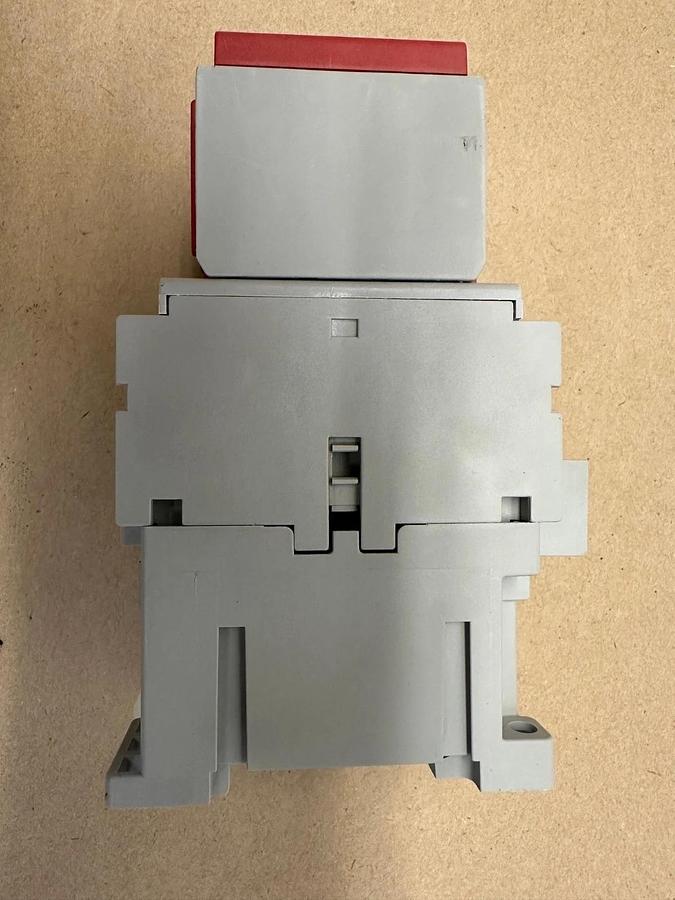 Used Allen Bradley 700S-CF620EJC Safety Control Relay
