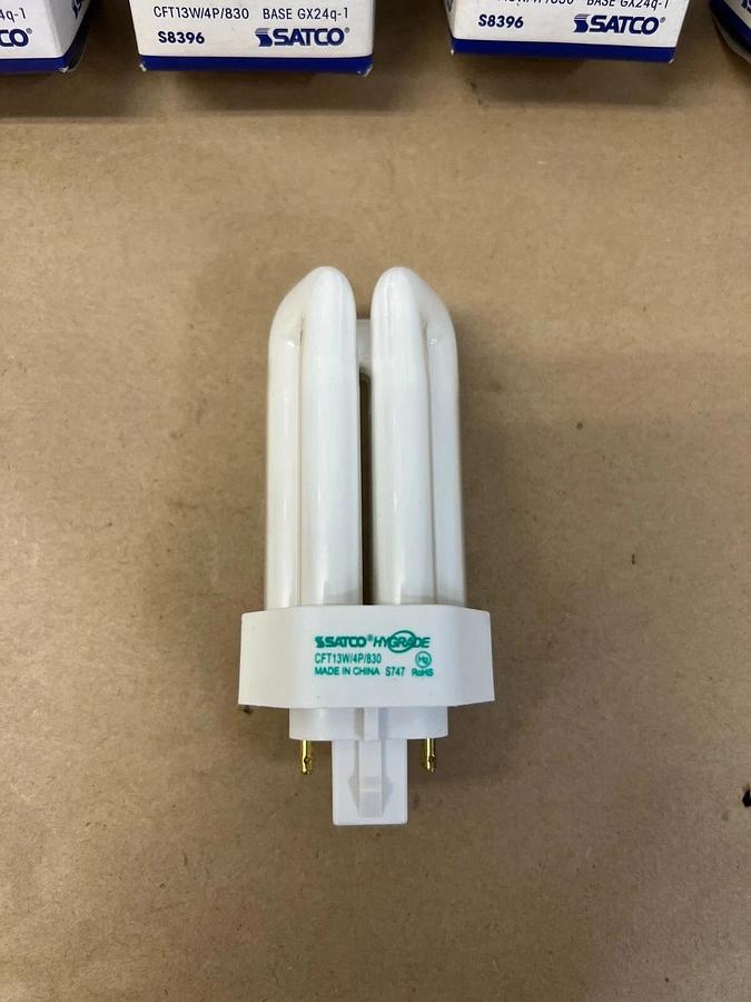 Used Hygrade by Satco S8396 Triple Tube Compact Fluorescent, 3000k, 13w - Lot of 5