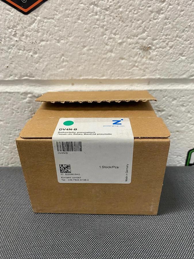 New - open box Zimmer Group DV4N-B Pneumatic Rotary Manifold Distributor