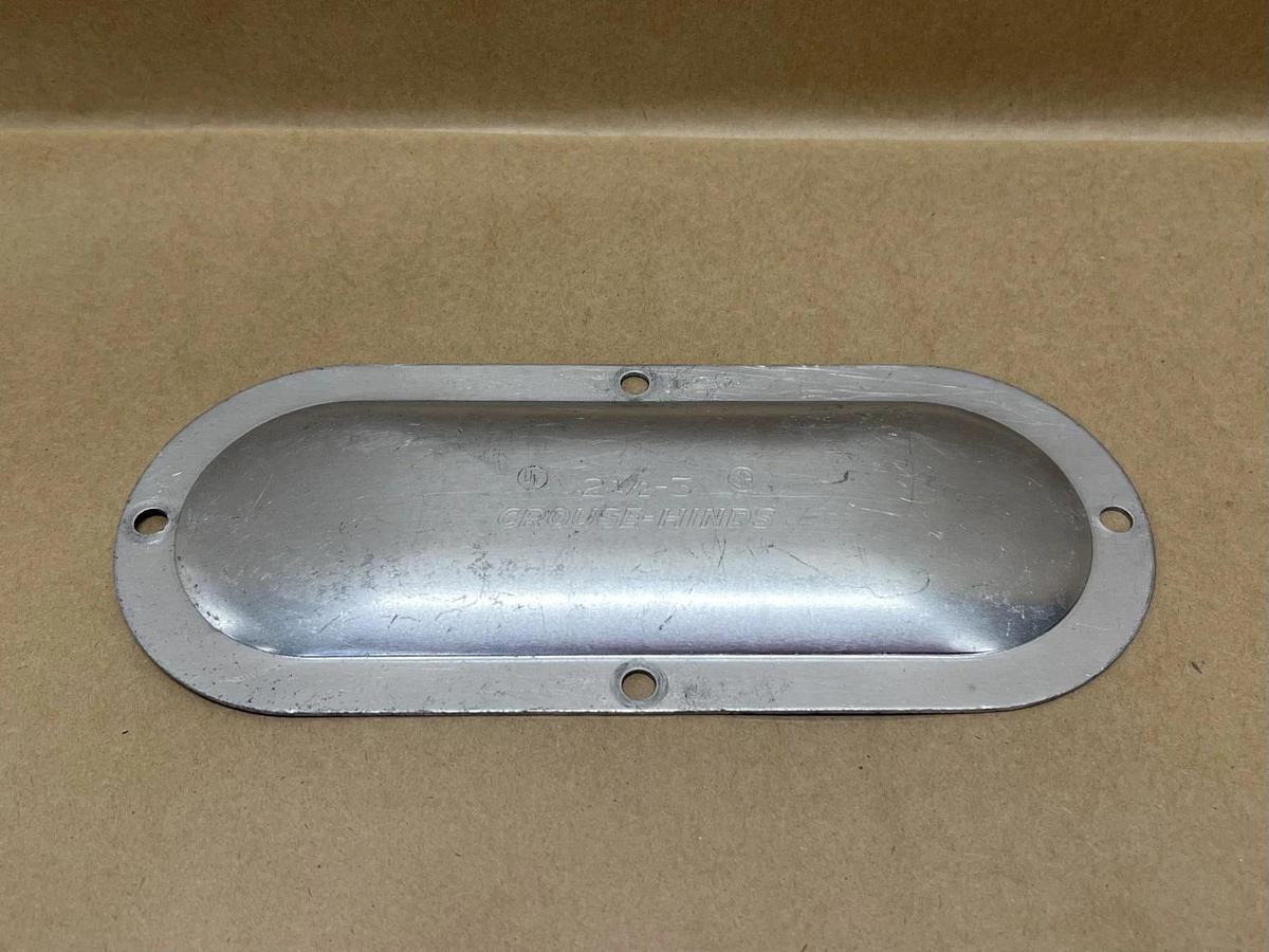Used Crouse-Hinds 2 1/2-3" Conduit Outlet Body Cover - Lot of 3