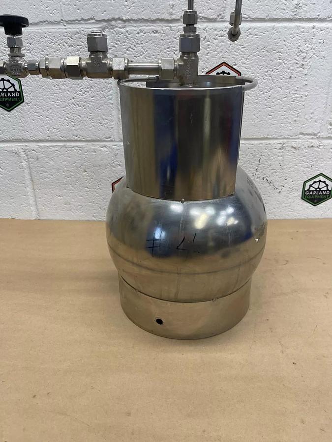 Used 6 Liter Stainless Steel Pressure Vessel with Swagelok Attachments