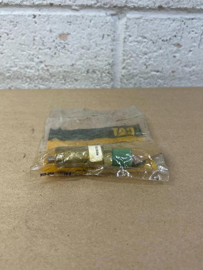 Used Caterpillar 1 6B9664 8914 Thread Brass Air Relief Valve for Pneumatic Unit