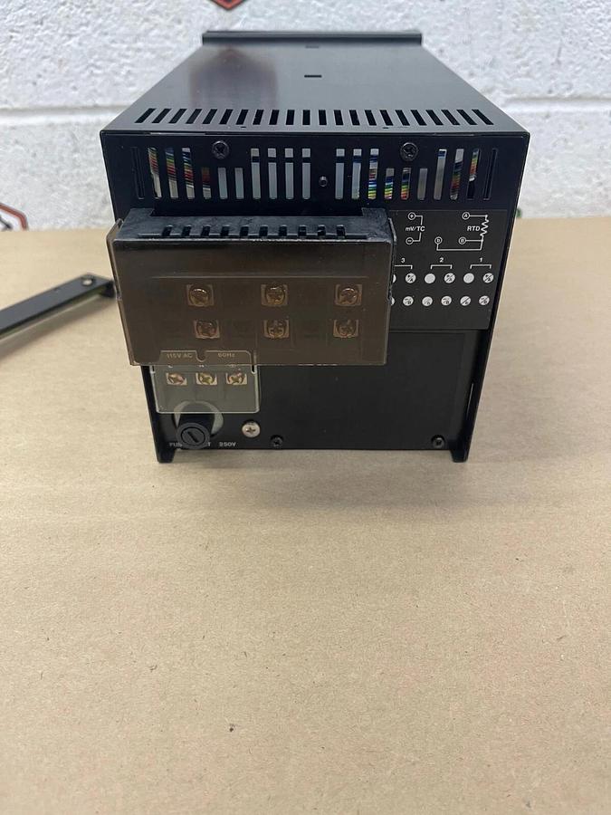 YokoGawa 4153, 100 mm Micro Recorder, 3-Pen Model