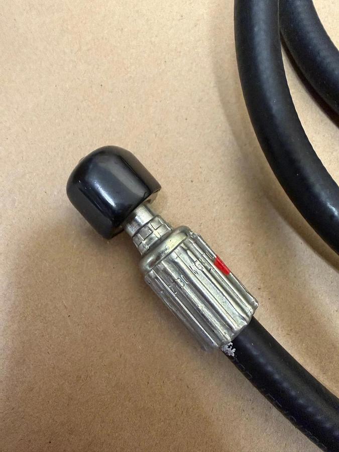 Used Oil-Air Products 4M3K-8FDLORX-8FDLORX-202 1/4” Hose Assembly, 6.3mm *NEW*