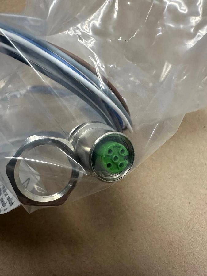 Used MURR Elektronik 7000-13562-9720100 M12 Female Recept. Connector *NEW*