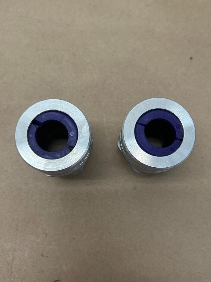 Used Hubbell F4 Male Cord Connector - Lot of 2