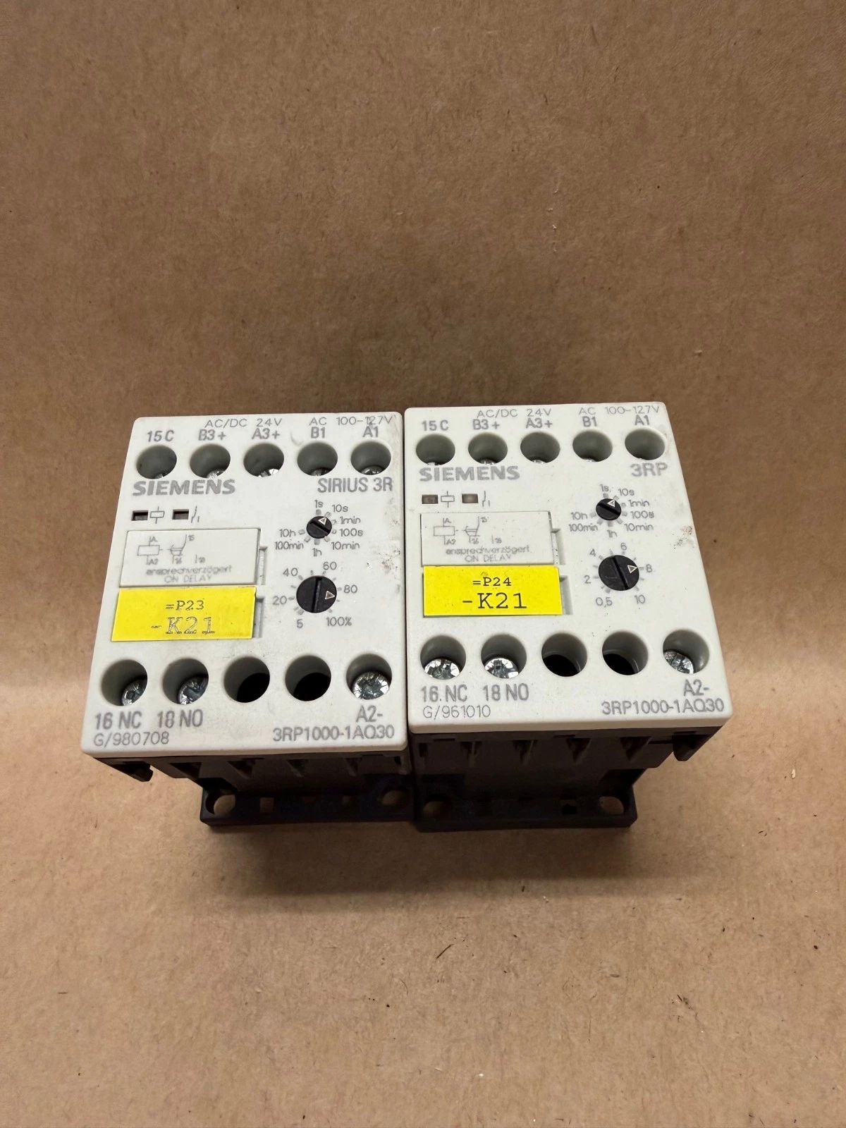 Used Siemens 3RP1000-1AQ30 Timing Relay - Lot of 2