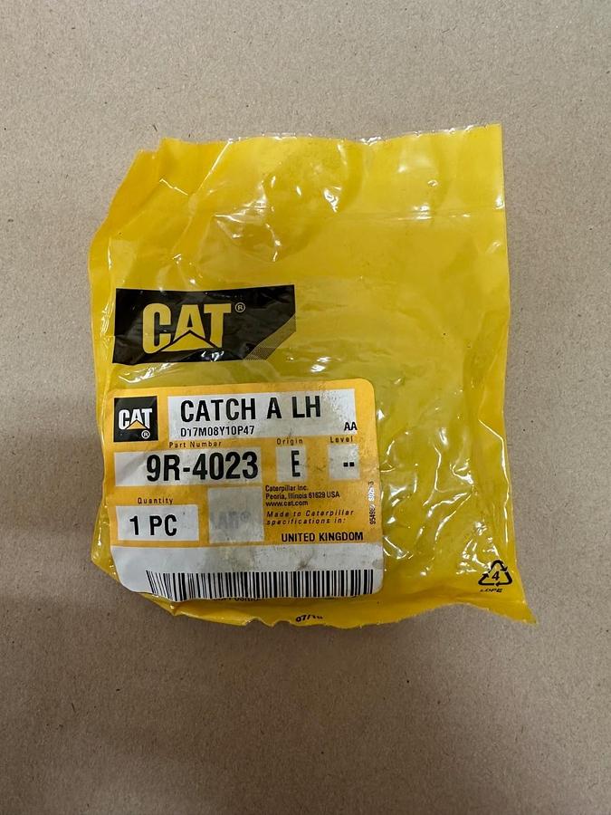 Used CAT 9R-4023 Glass Window Catch *NEW*