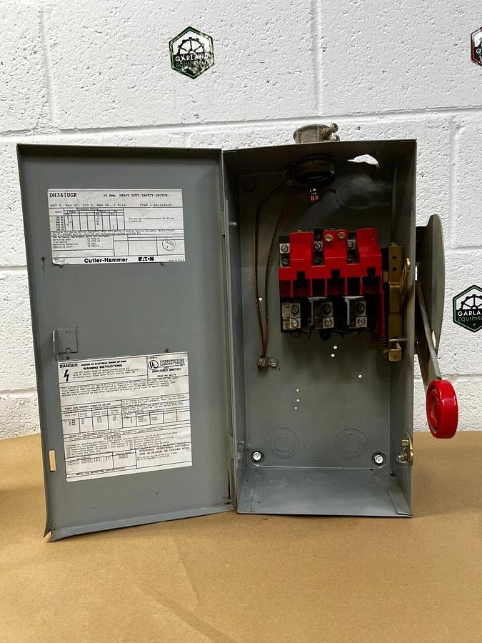 Used Cutler Hammer DH361UGK Switch Disconnect, 30 Amp, 600 Volt