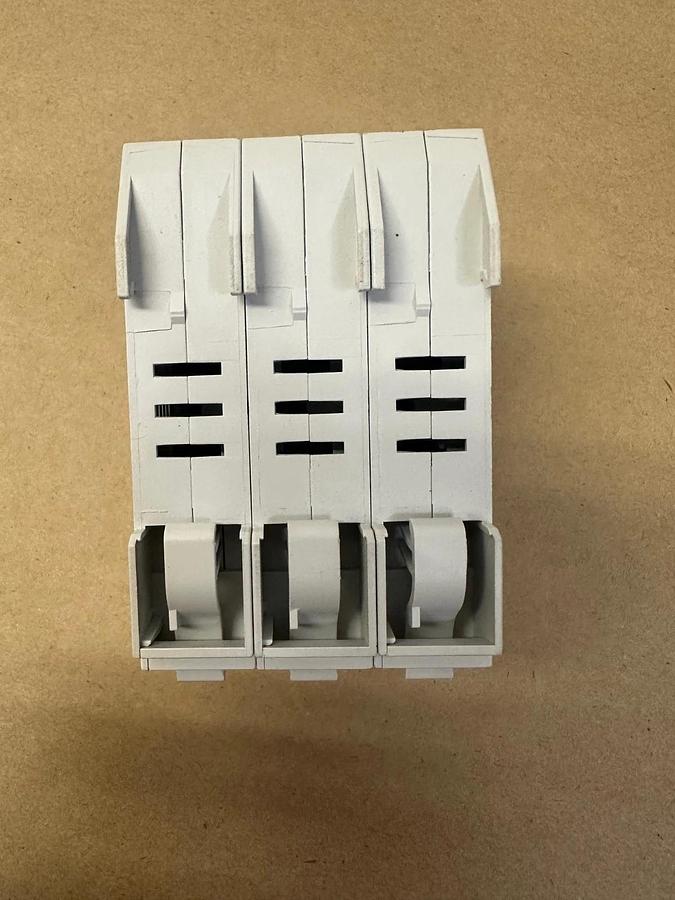 Allen Bradley 1492-FB3C30-L 30A, 600V Fuse Holder *NEW*