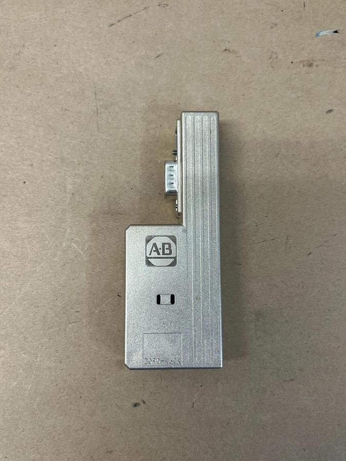 Used Allen Bradley 2090-K6CK-D15M Motor Feedback Connector