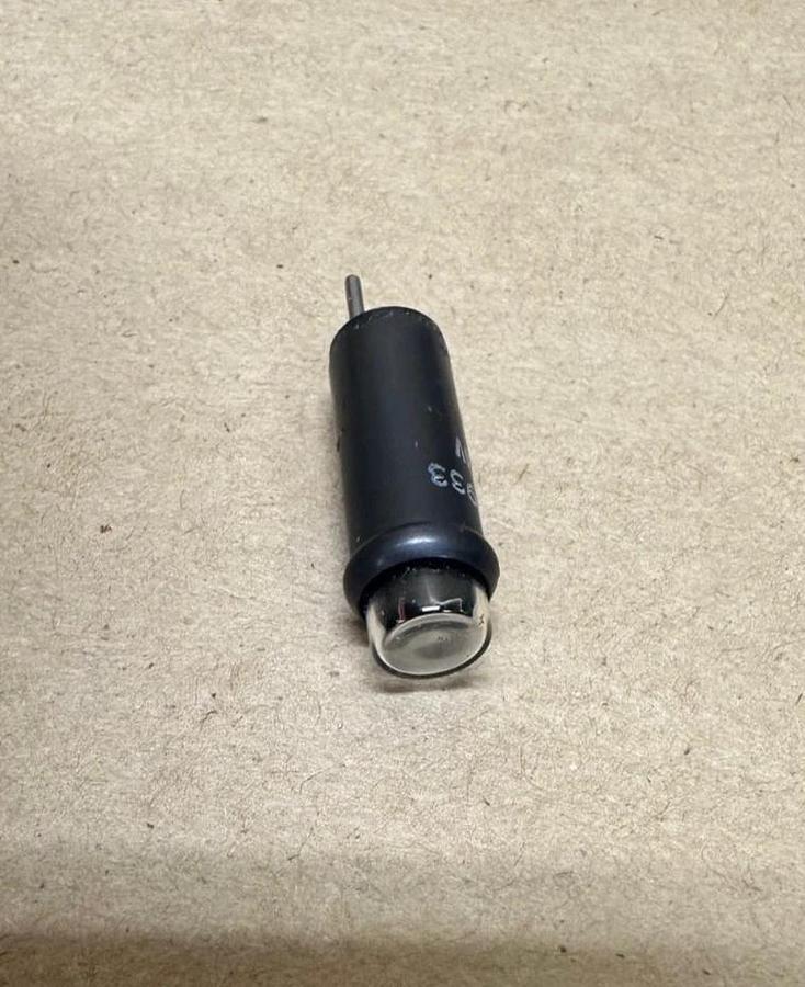 Used Du Pont Instruments 900786 901 Fuse Light - Qty 4