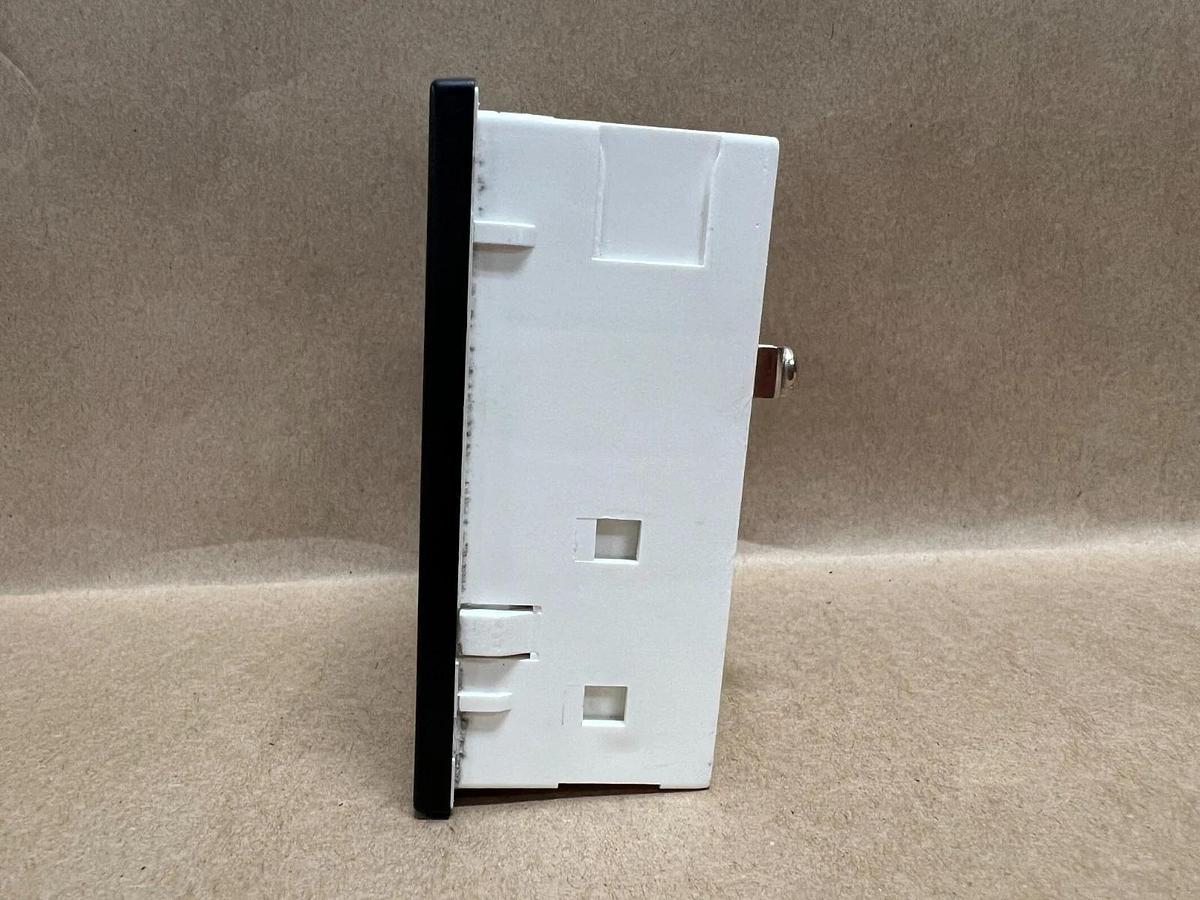 Used M&W Voltmeter 0-400V