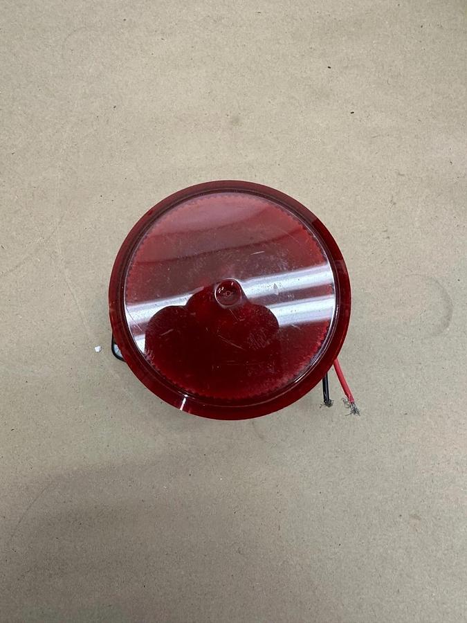 Used METEORLITE SY361005L-R-LED Low Profile Strobe Light *NEW*