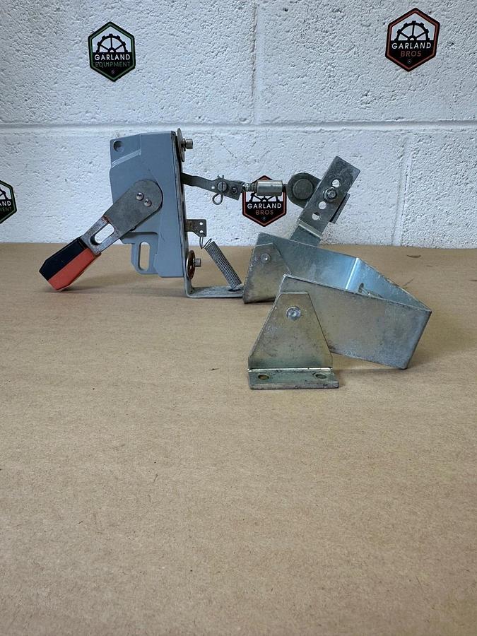 Used EATON C371H5 Operating Handle