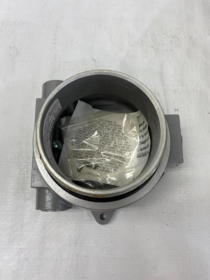Used Hubbell Killark HKB-BC-GA Instrument Enclosure Cast Aluminum, Threaded