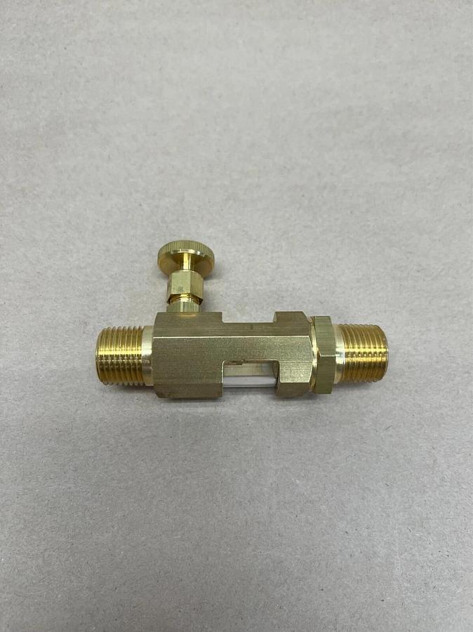 Used LDI Industries N104-01 1/2 Outlet Thread, 1/2 Inlet Thread Oil Reservoir Needle