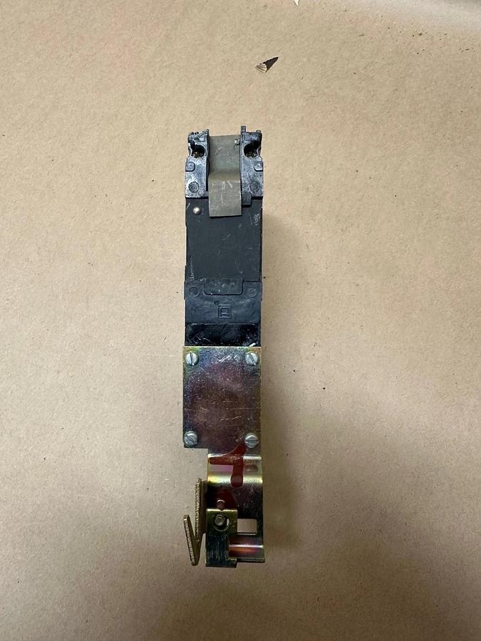 Used Square D FH-16020-C, 20A 1 Pole Circuit Breaker