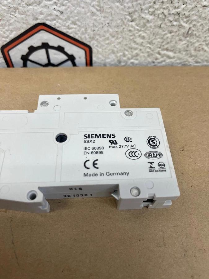 Used Siemens 5SX21 Circuit Breaker 1-Pole, 1 Amp, 230/400 V