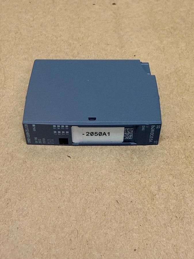 Used Siemens 6ES7 132-6BF01-0BA0 Output Module