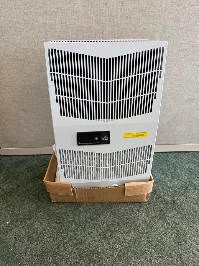 Used Nvent Hoffman G280446G051 Indoor/Outdoor AC, 4000 BTU 460V *NEW*