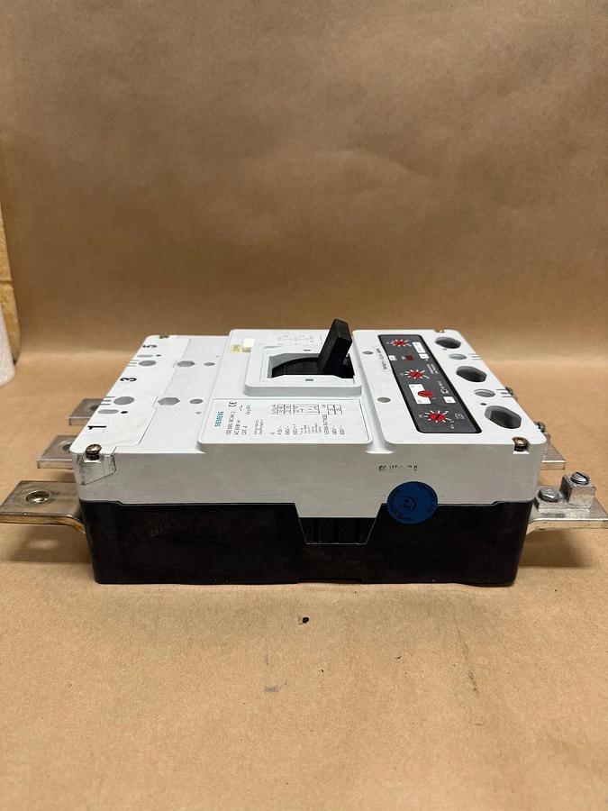 Used Siemens 3VF6211-1BM44-0AA0 Molded Case Circuit Breaker 500-630A *Repaired Casing