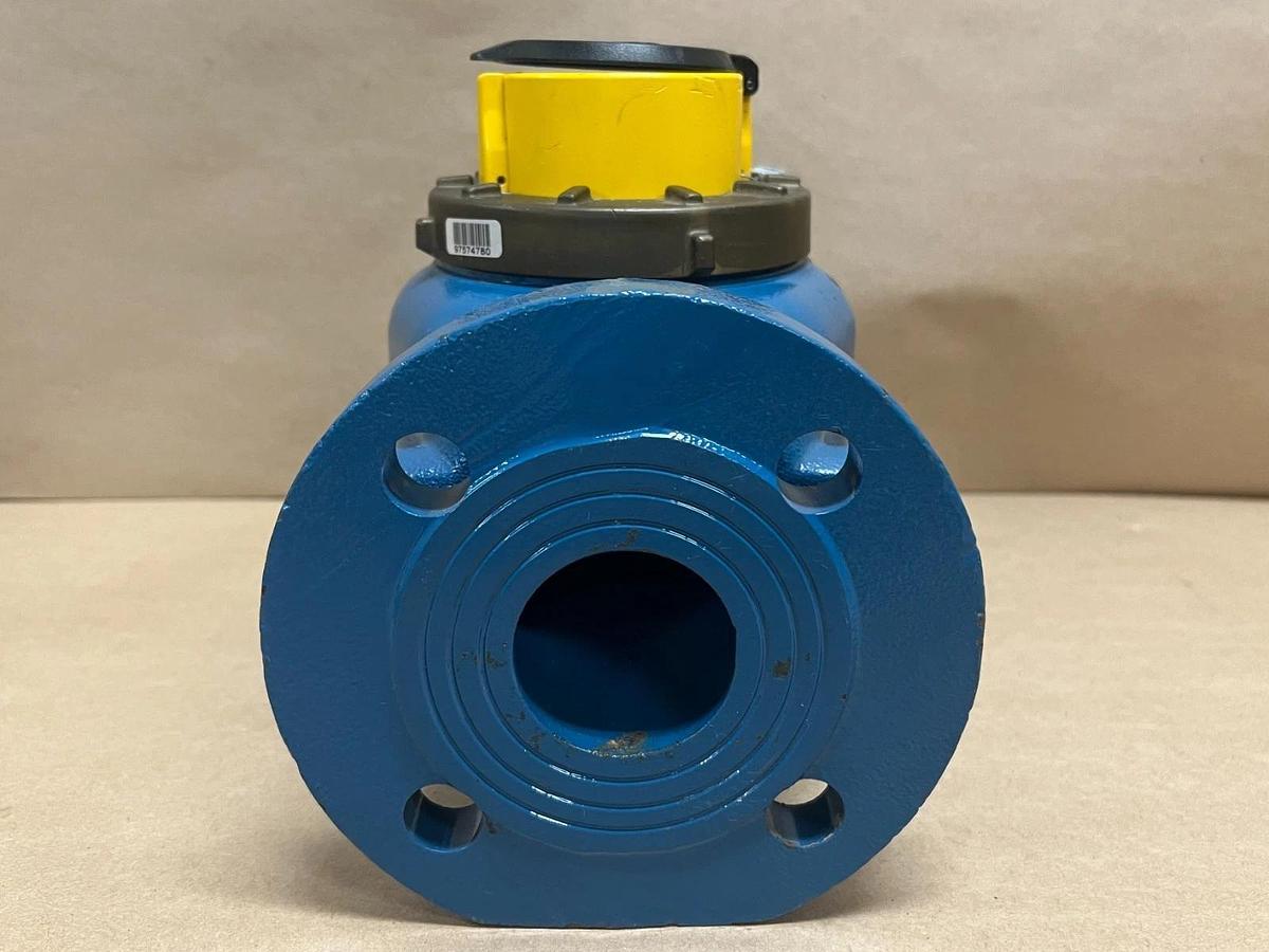 Used Niagara Liquid Meters Typ 123 Size 2" Flowmeter, Max. 122 F, 227 PSI ,Flow Meter