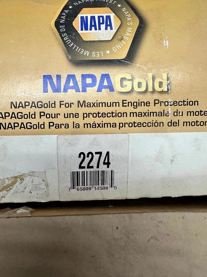 Used NAPA Gold 2274 Air Filter *NEW*