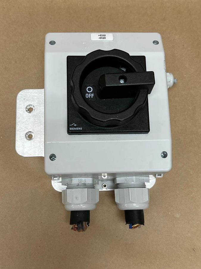 Used Siemens 3LD Series Enclosed Switch Disconnector