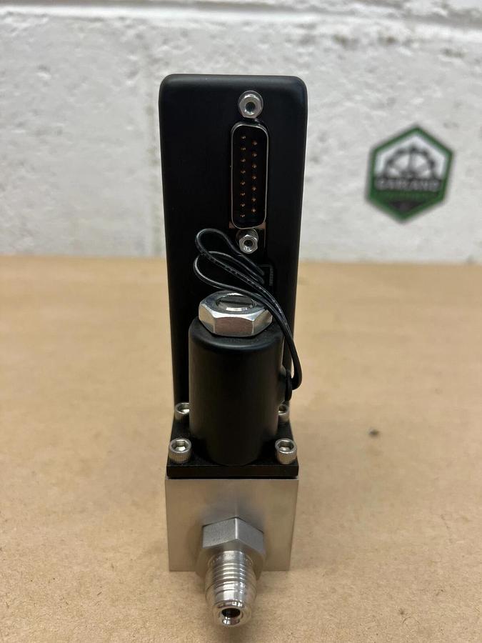 Used Brooks 5850i Mass Flow Controller, 4,000 SCCM, Oxygen, MOD: 5850IA1BK3X2BEA