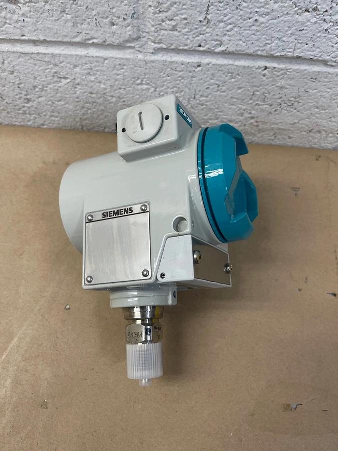 Used Siemens 7MF4020-1FA00-1AA1, SITRANS P, Transmitter