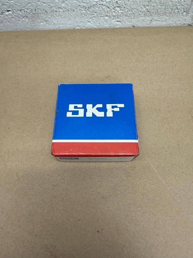 Used SKF 3204 A-2RS1/C3, Ball Bearing, Double Row Explorer