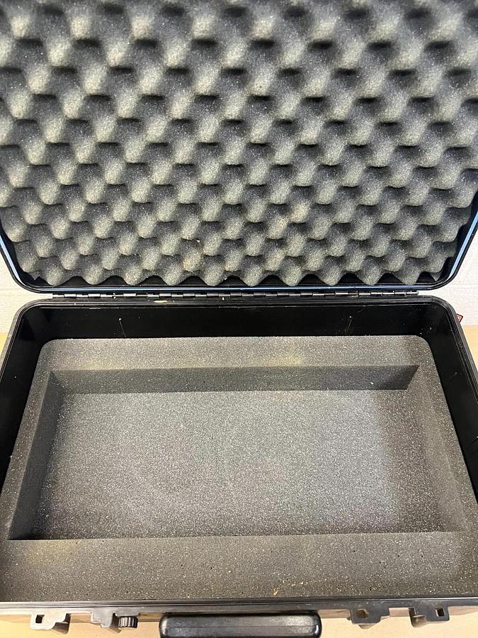 Used Underwater Kinetics 821 Hard Case (Black)