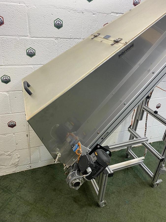 Used Stainless Steel Incline Conveyor: Belt Length: 5’, Belt Width: 11-3/4"
