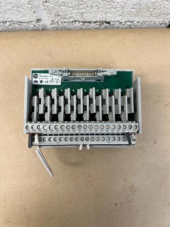 Used Allen Bradley 1492-IFM20F-F120-2 Ser. A Digital Interface