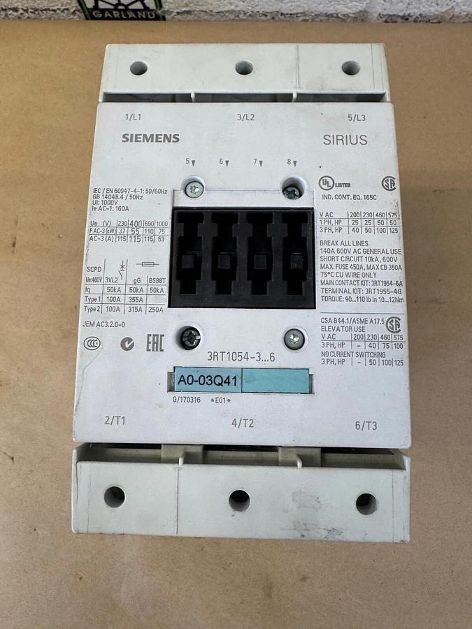 Used Siemens 3RT1054-3 Contactor Motor Control, w/ (x2) Siemens 3RH1921-2DA11