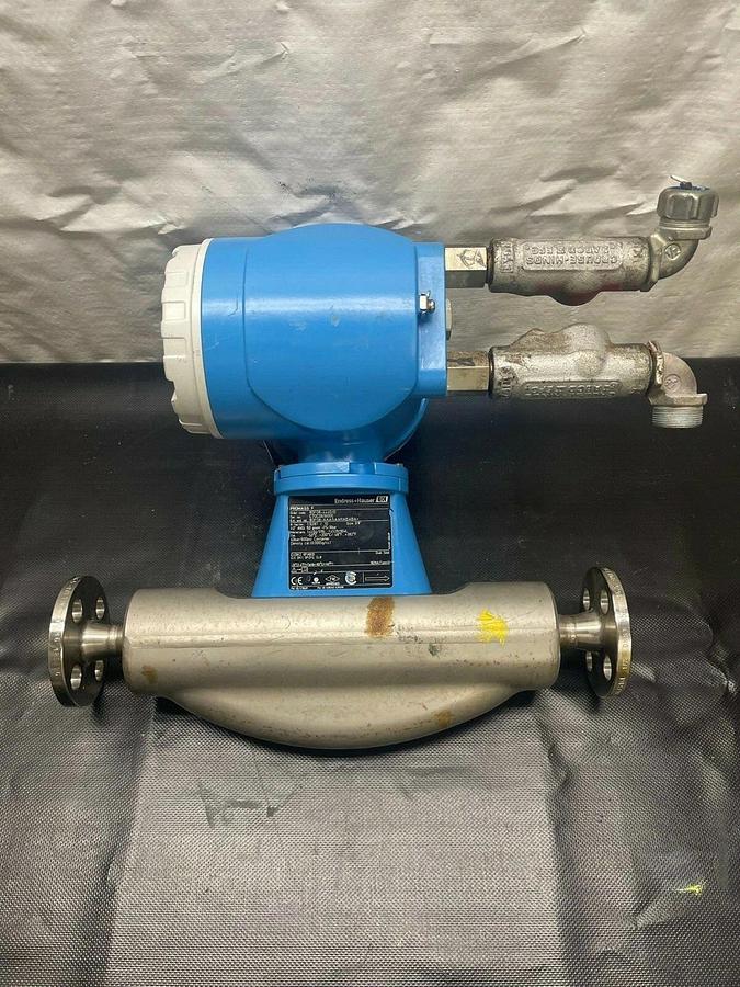 Used Endress+Hauser 80F08-4440/0 Promass 80 w/ 80F08-4440/0 Promass F Flow Meter
