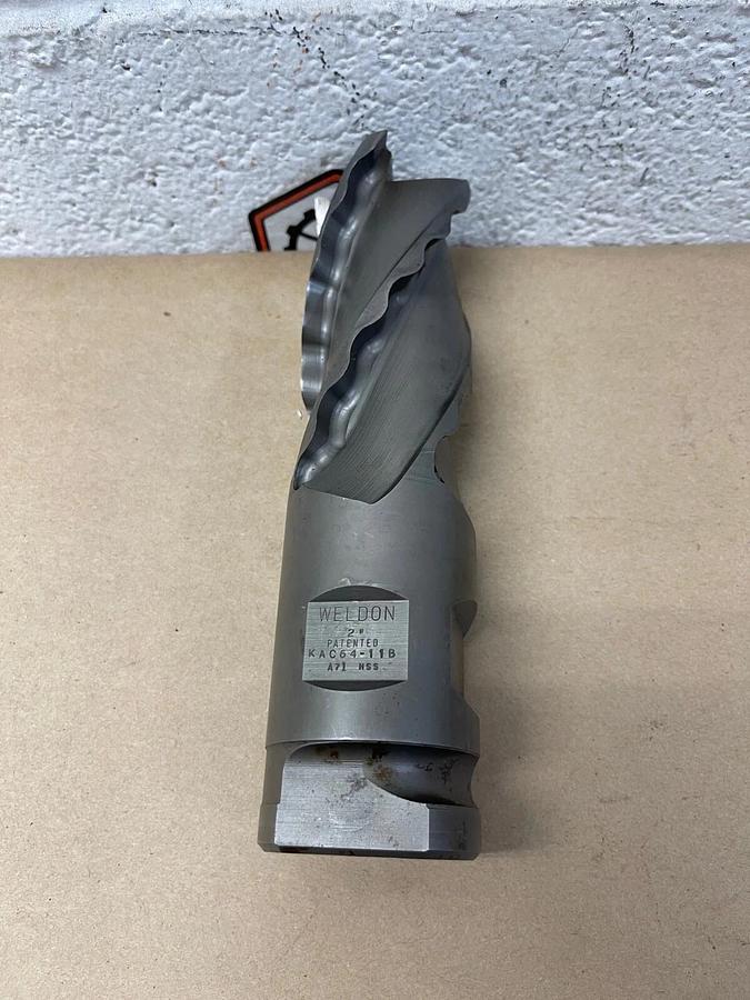 Weldon KAC64-11B End Mill 2” Diameter, 2” Shank Diameter, 4 Flute